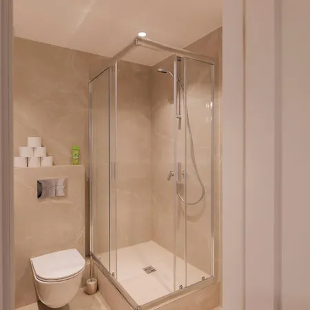 Apartamento New Traku St Free Parking